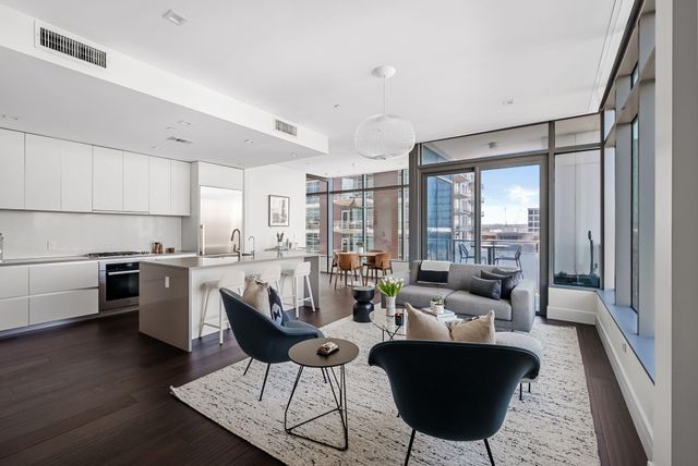 501 West Ave 704, Austin, TX 78701