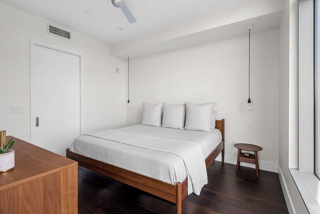 501 West Ave 704, Austin, TX 78701