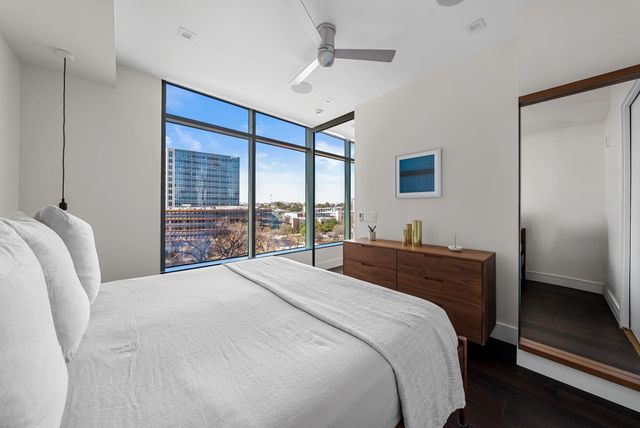 501 West Ave 704, Austin, TX 78701