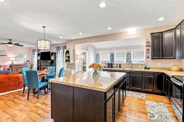 60 Carolyn Lane, Delaware, OH 43015