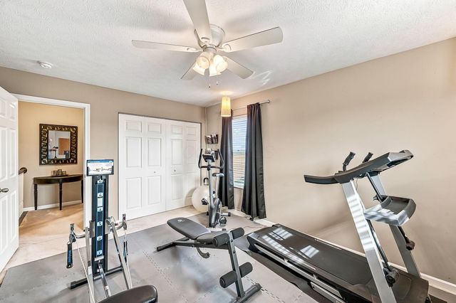 60 Carolyn Lane, Delaware, OH 43015