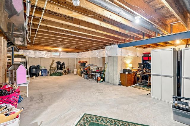60 Carolyn Lane, Delaware, OH 43015