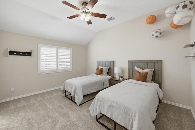 1906 Fountain Wood Drive, Euless, TX 76039