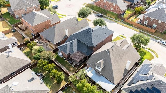 1906 Fountain Wood Drive, Euless, TX 76039