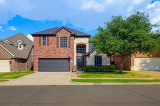 1906 Fountain Wood Drive, Euless, TX 76039