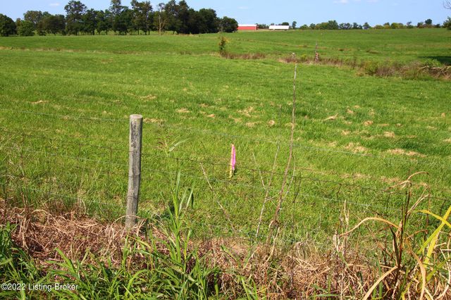 960 Christianburg Rd, Shelbyville, KY 40065