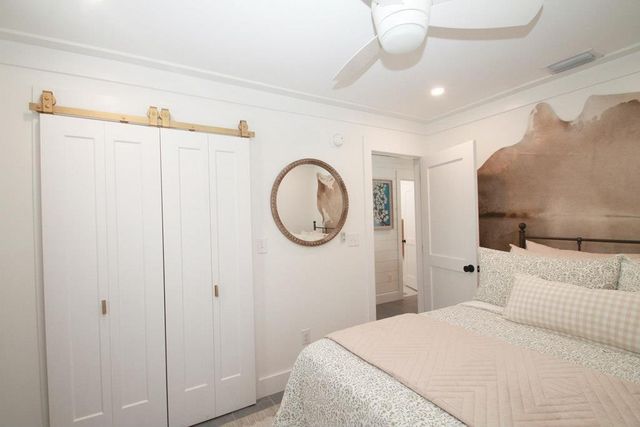 422 Barclay Avenue, Fairhope, AL 36532