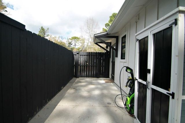 422 Barclay Avenue, Fairhope, AL 36532