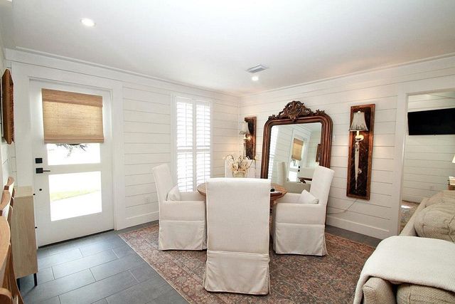 422 Barclay Avenue, Fairhope, AL 36532