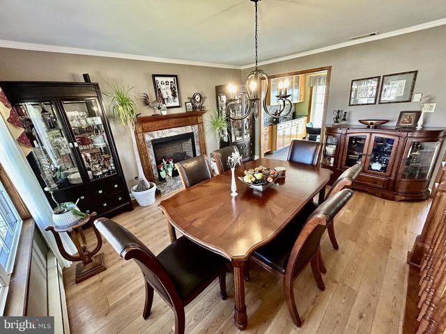 82 TENSAW DR, Browns Mills, NJ 08015