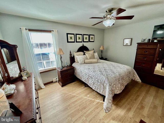 82 TENSAW DR, Browns Mills, NJ 08015