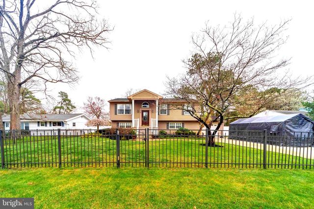 82 TENSAW DR, Browns Mills, NJ 08015