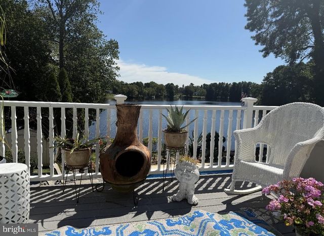 82 TENSAW DR, Browns Mills, NJ 08015