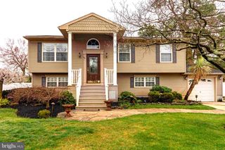 82 TENSAW DR, Browns Mills, NJ 08015