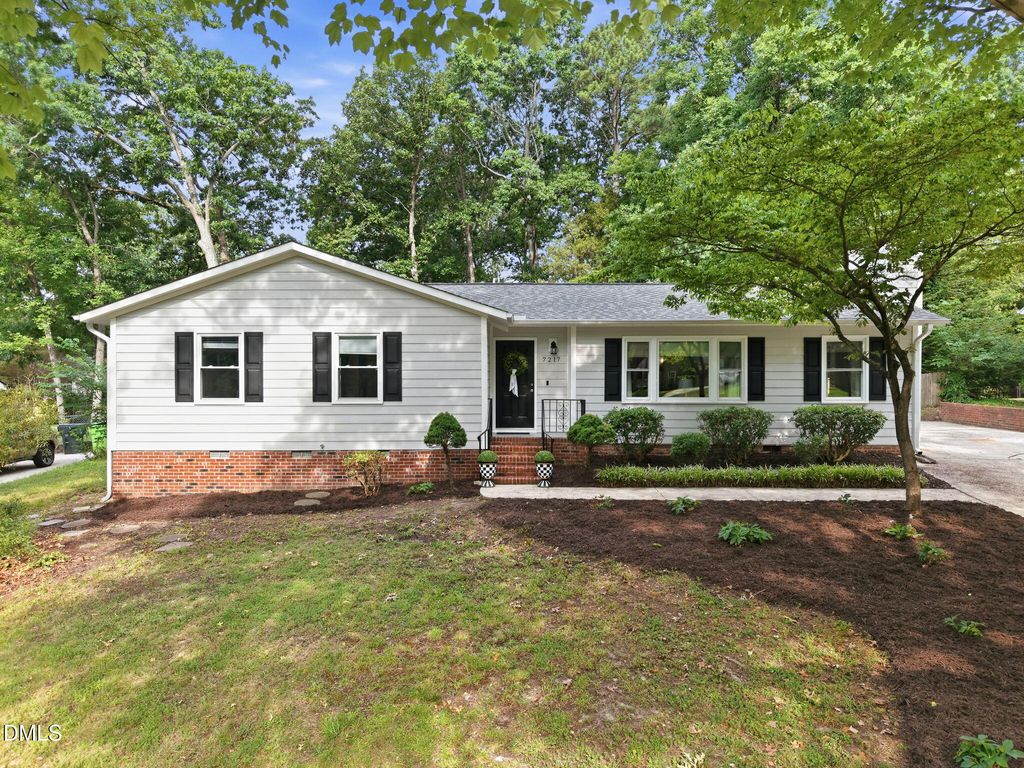 7217 St Ledger Drive, Raleigh, NC 27613