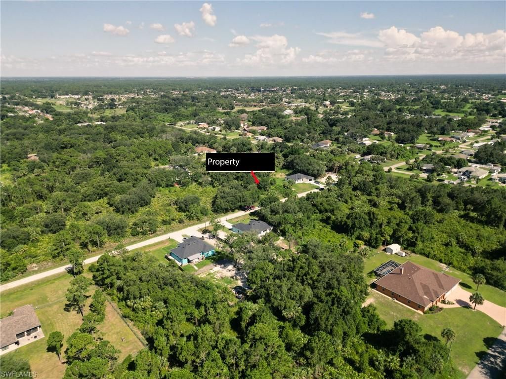 404 Thompson AVE, LEHIGH ACRES, FL 33972 — exterior
