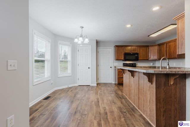 212 Berkshire Avenue, Rineyville, KY 40162