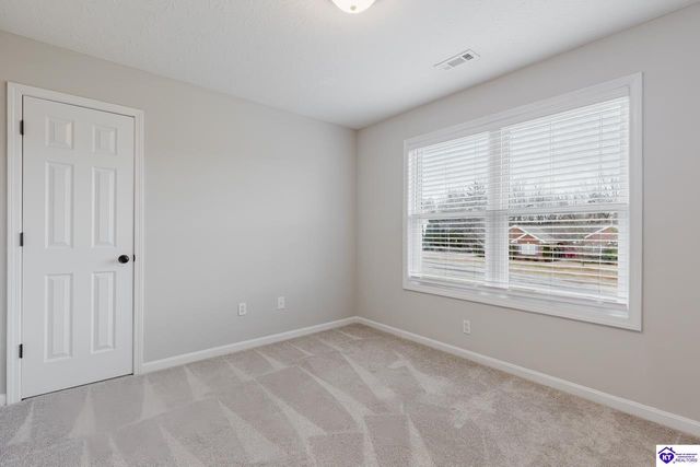 212 Berkshire Avenue, Rineyville, KY 40162