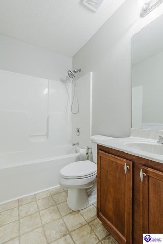 212 Berkshire Avenue, Rineyville, KY 40162