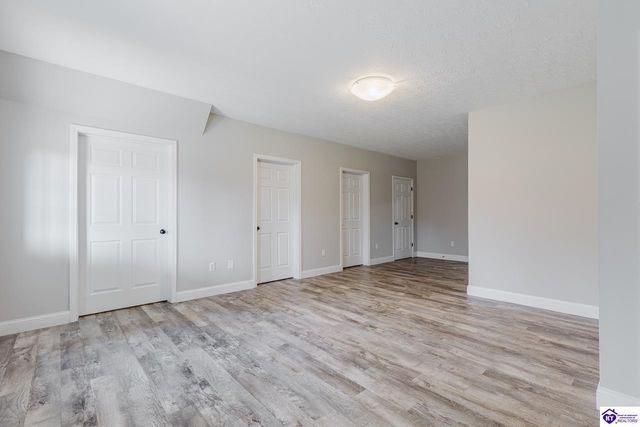 212 Berkshire Avenue, Rineyville, KY 40162