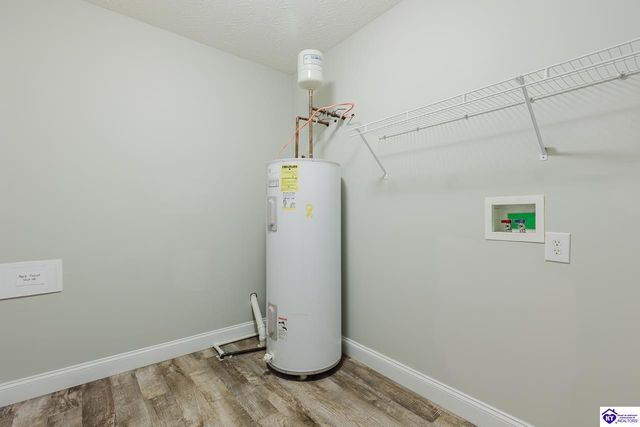 212 Berkshire Avenue, Rineyville, KY 40162