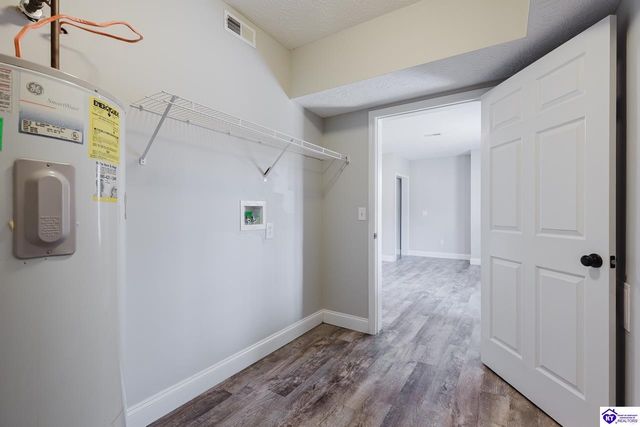 212 Berkshire Avenue, Rineyville, KY 40162