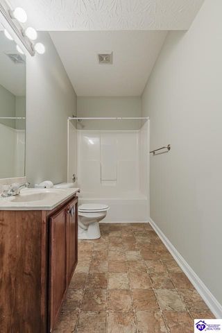 212 Berkshire Avenue, Rineyville, KY 40162