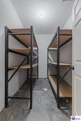 212 Berkshire Avenue, Rineyville, KY 40162