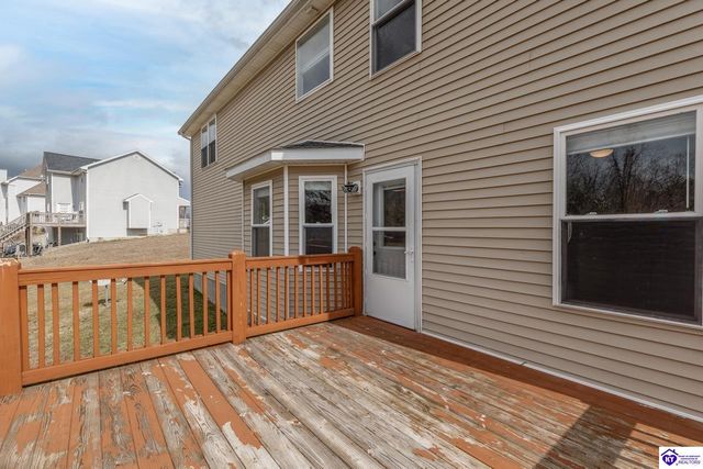 212 Berkshire Avenue, Rineyville, KY 40162