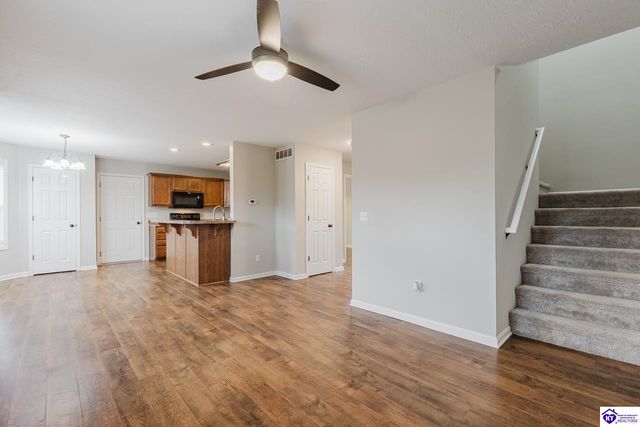 212 Berkshire Avenue, Rineyville, KY 40162