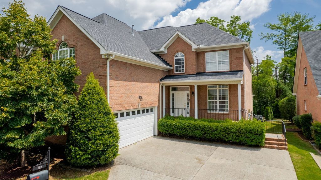 119 Belmont Cir, Hendersonville, TN 37075