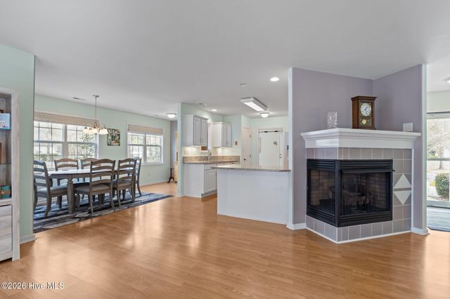 500 Windsong S, Swansboro, NC 28584