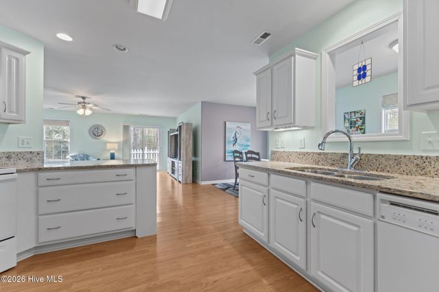 500 Windsong S, Swansboro, NC 28584