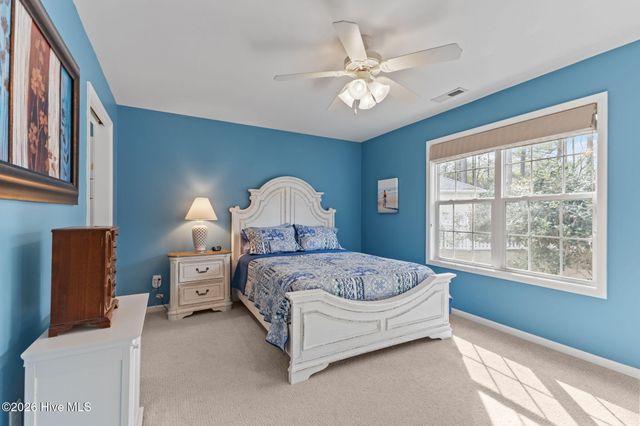 500 Windsong S, Swansboro, NC 28584