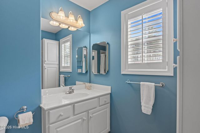 500 Windsong S, Swansboro, NC 28584