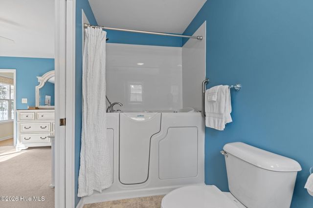 500 Windsong S, Swansboro, NC 28584