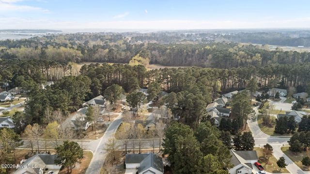 500 Windsong S, Swansboro, NC 28584