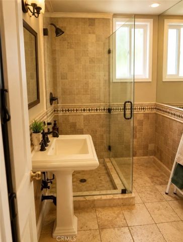 18048 Karen, Encino, CA 91316