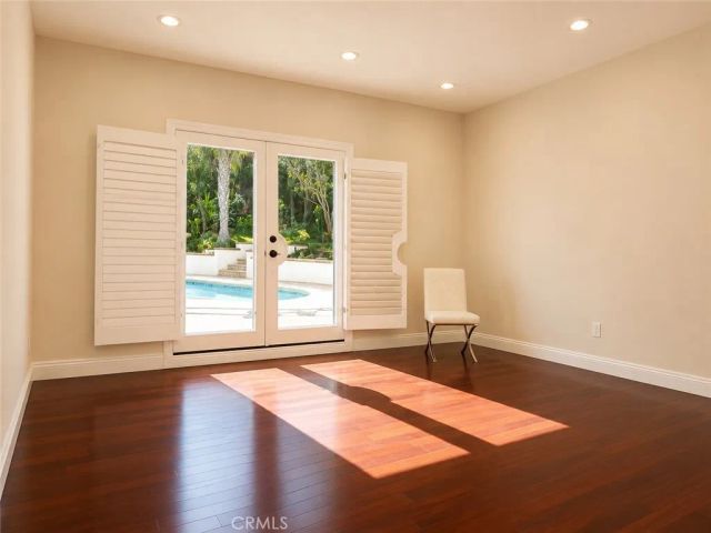 18048 Karen, Encino, CA 91316