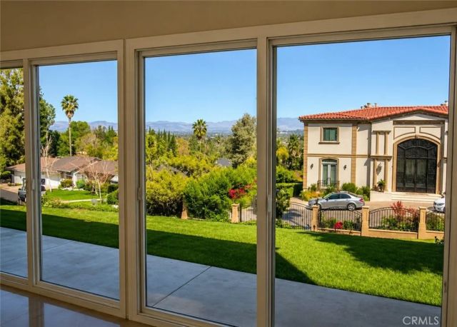 18048 Karen, Encino, CA 91316