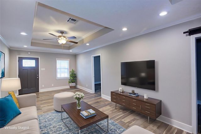 4220 Delhi Street, Houston, TX 77022