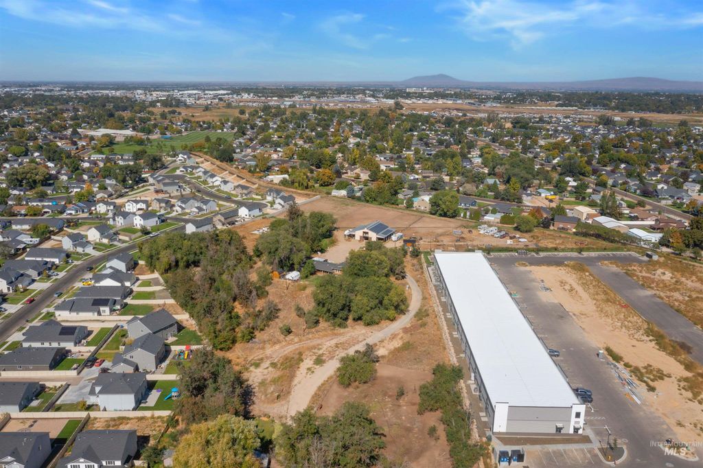 3614 Amity Ave, Nampa, ID 83687 photo 3