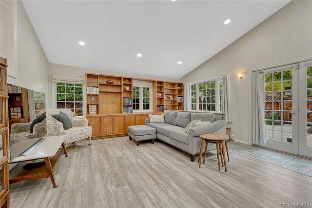 2086 Grape Street, Denver, CO 80207