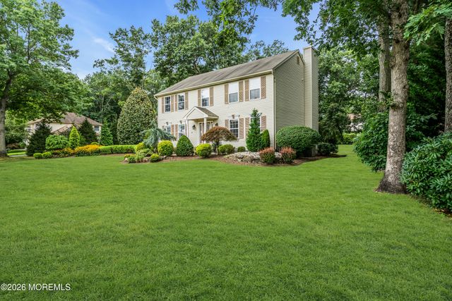 10 Cottonwood Drive, Jackson, NJ 08527