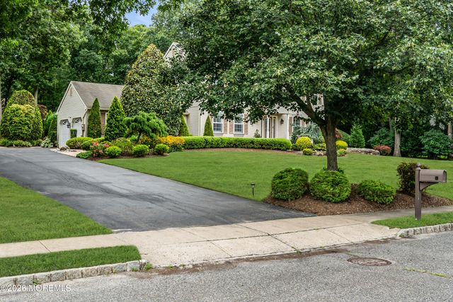 10 Cottonwood Drive, Jackson, NJ 08527