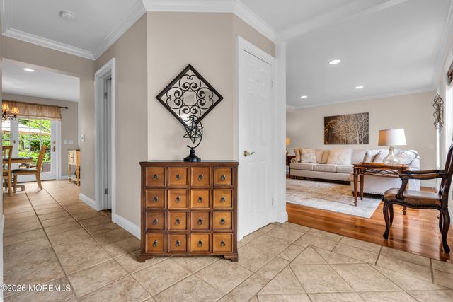 10 Cottonwood Drive, Jackson, NJ 08527