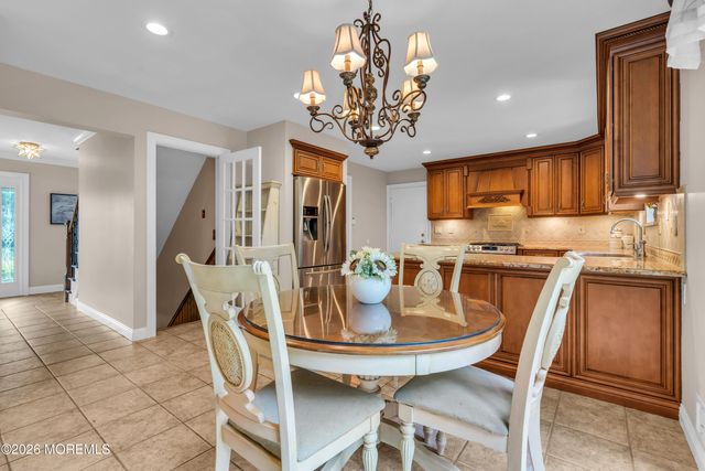 10 Cottonwood Drive, Jackson, NJ 08527