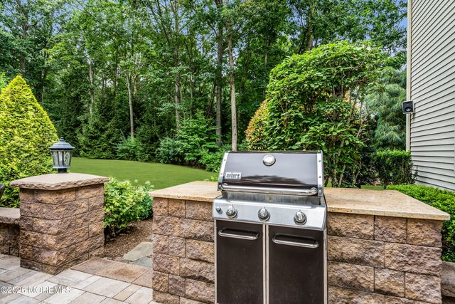10 Cottonwood Drive, Jackson, NJ 08527