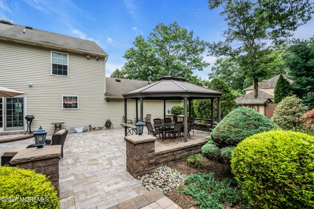 10 Cottonwood Drive, Jackson, NJ 08527