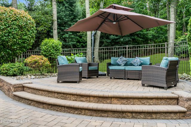 10 Cottonwood Drive, Jackson, NJ 08527